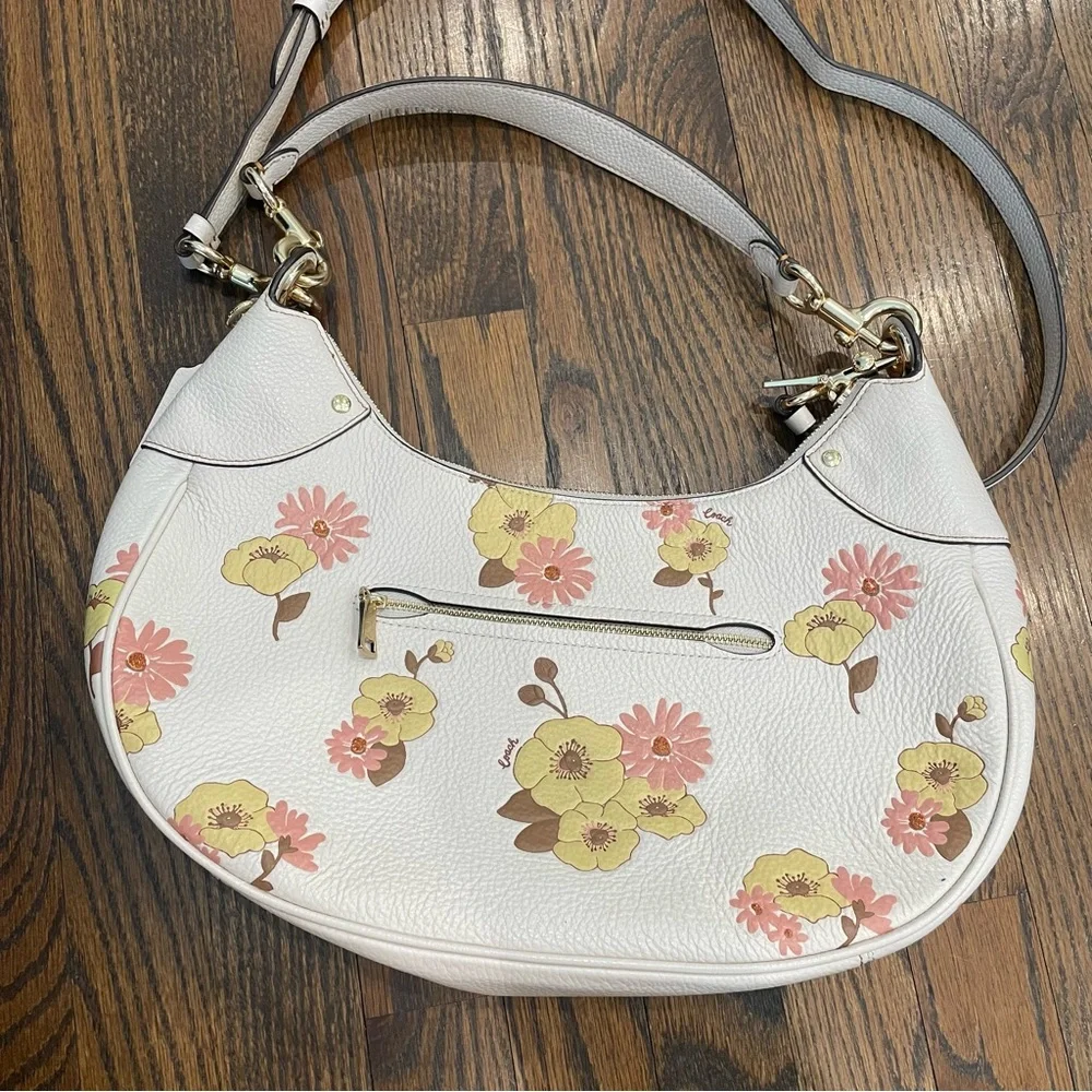 Coach this bag